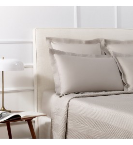 Sublime bed cover